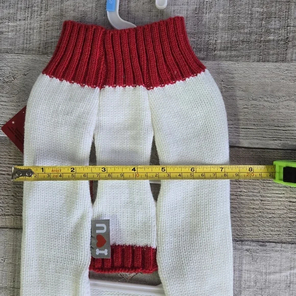HAPPY HOWLIDAYS | NWT Dog Christmas Sweater in White/Red sz S - Picture 5 of 8